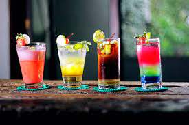 Recette cocktail a base vodka – orange – redbull – martini